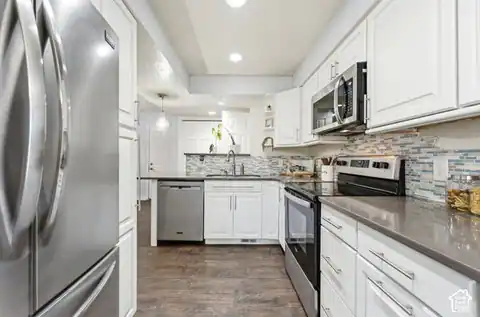 5049 S SCARSDALE CT, Taylorsville, UT 84129 — photo 11