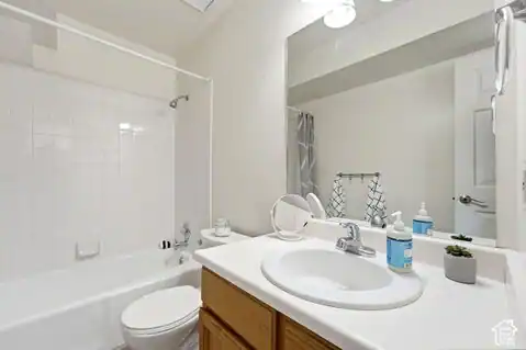 5049 S SCARSDALE CT, Taylorsville, UT 84129 — photo 22