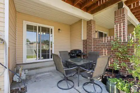 5049 S SCARSDALE CT, Taylorsville, UT 84129 — photo 36
