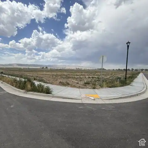 120 W 1300 ST S #17, Nephi, UT 84648