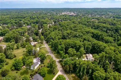 389 Bentleyville Road, Moreland Hills, OH 44022 — photo 2