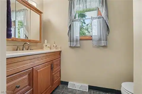 4250 Herr Fieldhouse Road, Southington, OH 44470 — photo 38