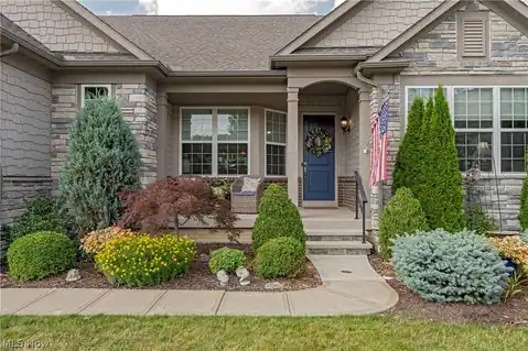 609 Burgess Circle, Aurora, OH 44202 — photo 3