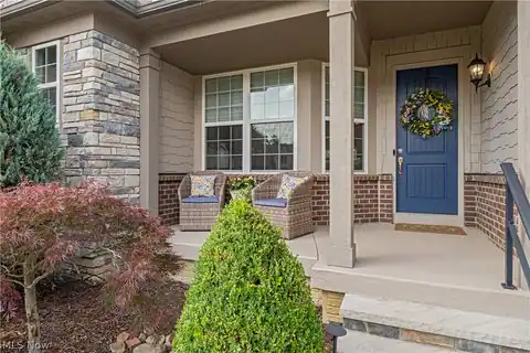 609 Burgess Circle, Aurora, OH 44202 — photo 4