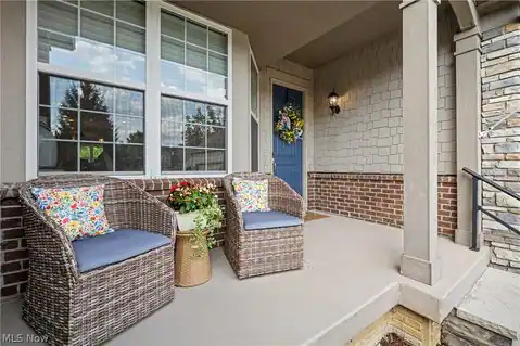 609 Burgess Circle, Aurora, OH 44202 — photo 5