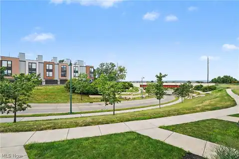 1262 W 70th Street, Cleveland, OH 44102 — photo 4