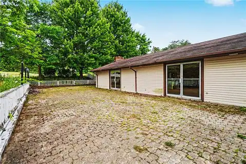10036 Wilson Mills Road, Chardon, OH 44024 — photo 11