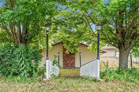 10036 Wilson Mills Road, Chardon, OH 44024 — photo 13