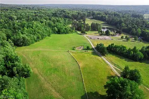 10036 Wilson Mills Road, Chardon, OH 44024 — photo 19