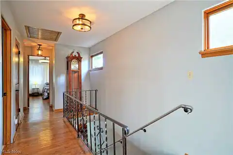 4184 Hunsicker Drive, Akron, OH 44319 — photo 32