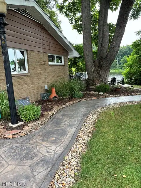 4184 Hunsicker Drive, Akron, OH 44319 — photo 39