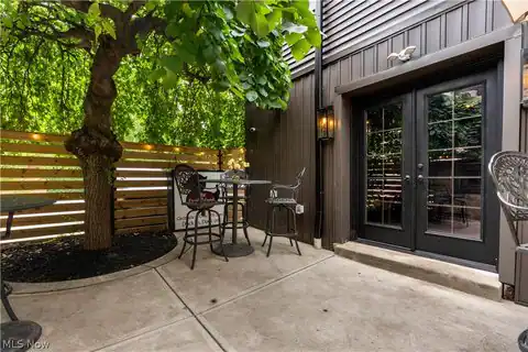 2102 Freeman Avenue, Cleveland, OH 44113 — photo 24