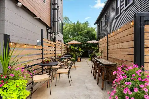 2102 Freeman Avenue, Cleveland, OH 44113 — photo 28