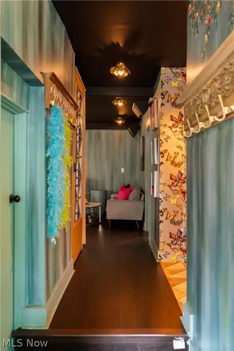 2102 Freeman Avenue, Cleveland, OH 44113 — photo 9