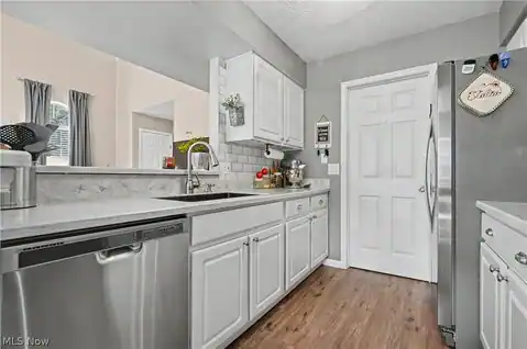 4080 Falconswalk Court, Stow, OH 44224 — photo 15