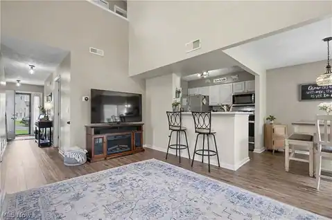4080 Falconswalk Court, Stow, OH 44224 — photo 9