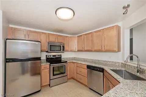 26101 Village Lane #107, Beachwood, OH 44122 — photo 11