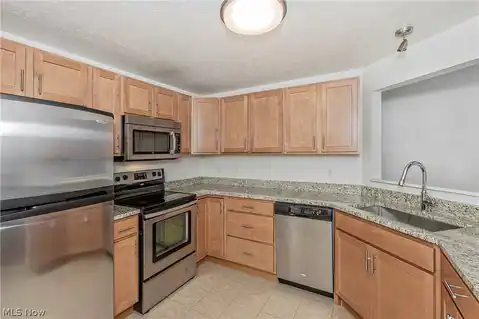 26101 Village Lane #107, Beachwood, OH 44122 — photo 12