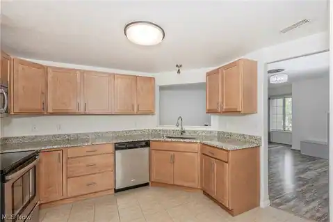 26101 Village Lane #107, Beachwood, OH 44122 — photo 13