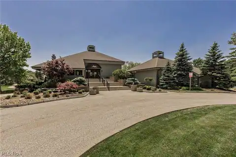 26101 Village Lane #107, Beachwood, OH 44122 — photo 36