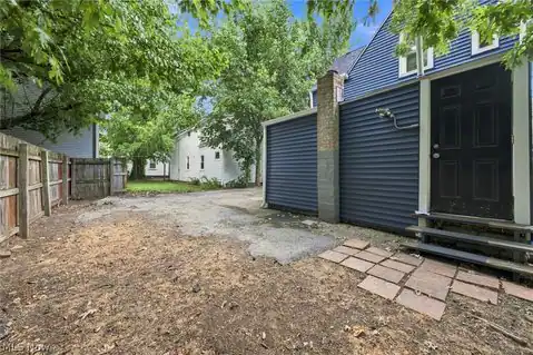 5714 Bridge Avenue, Cleveland, OH 44102 — photo 37