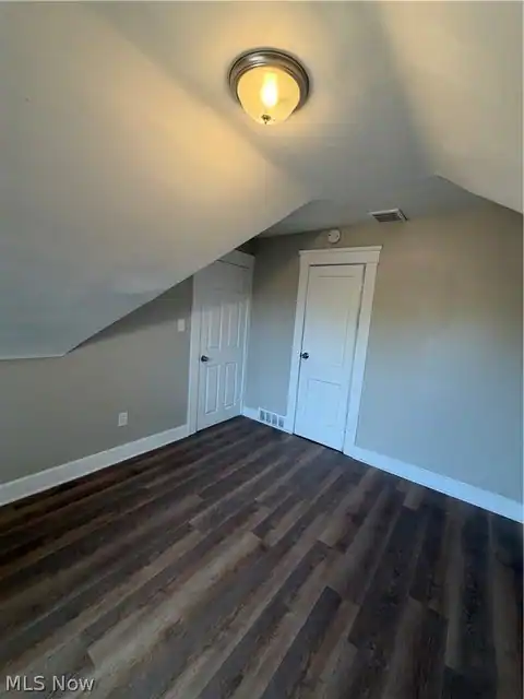 381 E 152nd Street, Cleveland, OH 44110 — photo 17