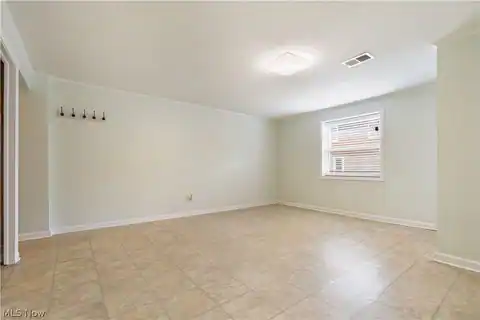 119-121 Swartz Road, Akron, OH 44319 — photo 25