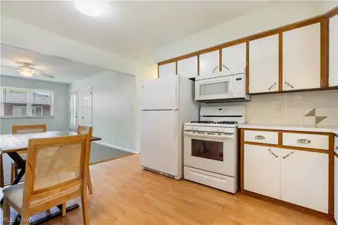 119-121 Swartz Road, Akron, OH 44319 — photo 8