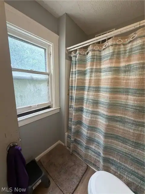826 Wayside Road, Cleveland, OH 44110 — photo 9