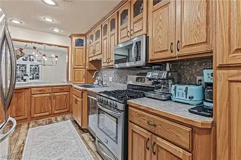 1284 Canyon View Road, Sagamore Hills, OH 44067 — photo 15