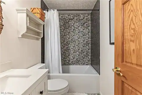 1284 Canyon View Road, Sagamore Hills, OH 44067 — photo 16