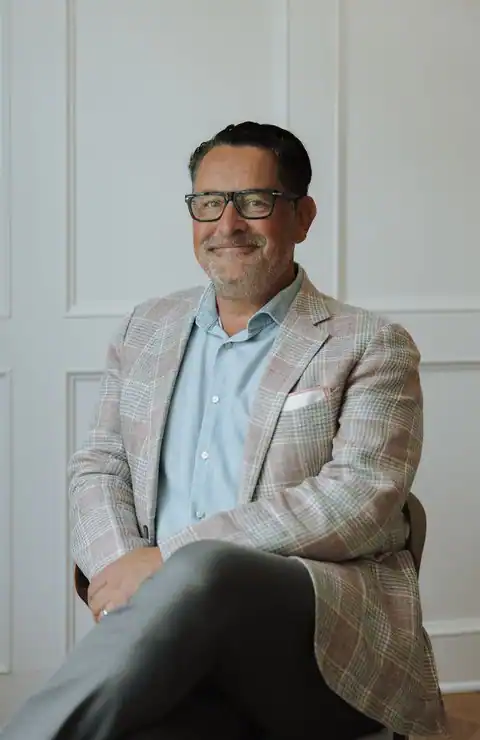Brian Fakharzadeh