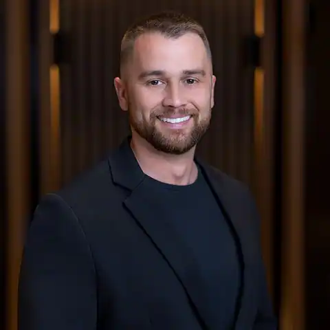 Clayton Wolfe