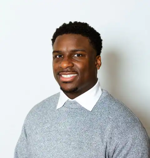 Tray Wright