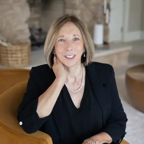 Joanne Zettl