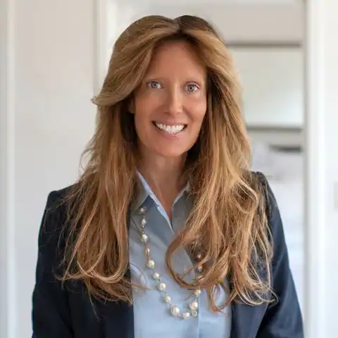 Linda Rowe