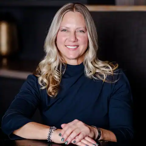 Dana Hess