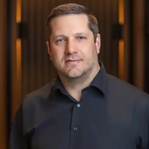 Brandon Volz