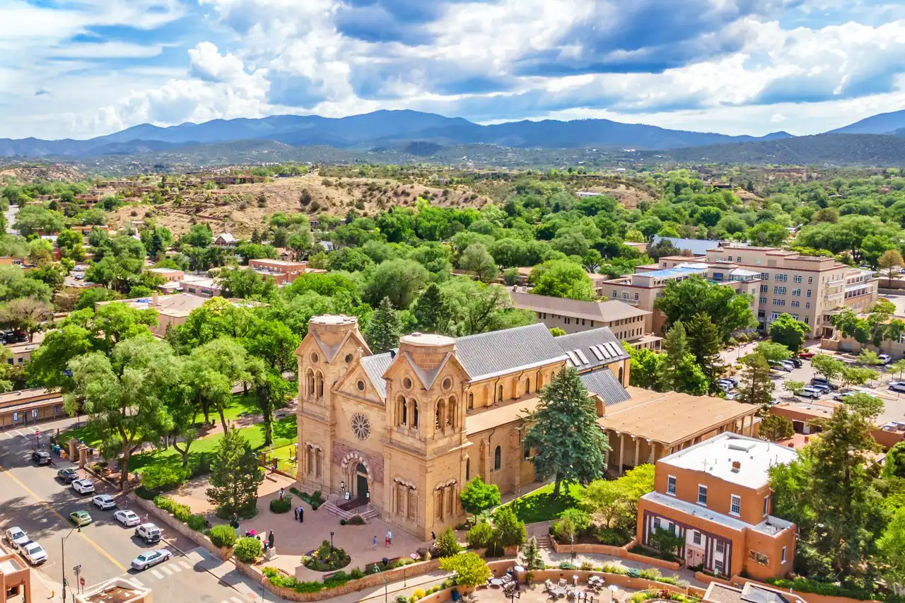Santa Fe, NM market